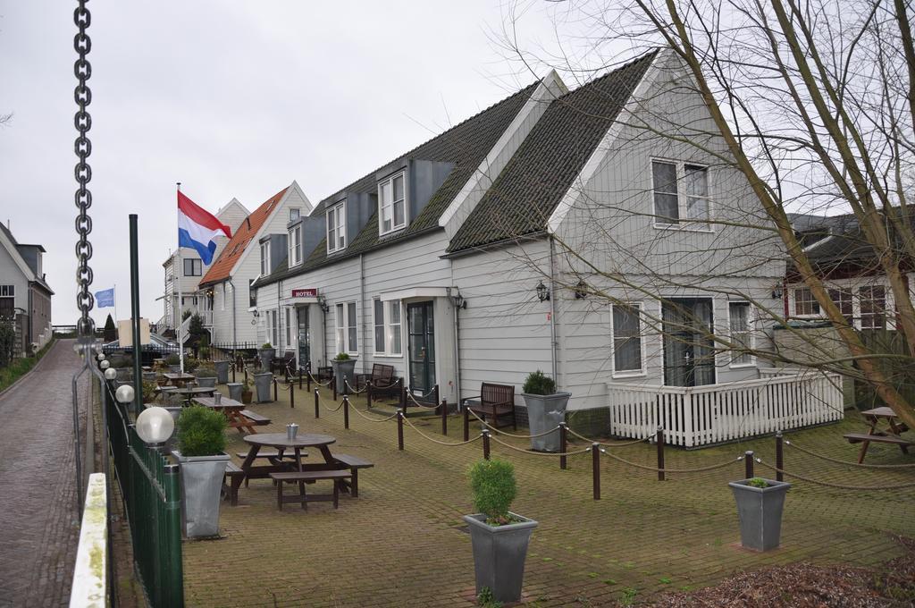 Amsterdam Village Hotel Exterior photo